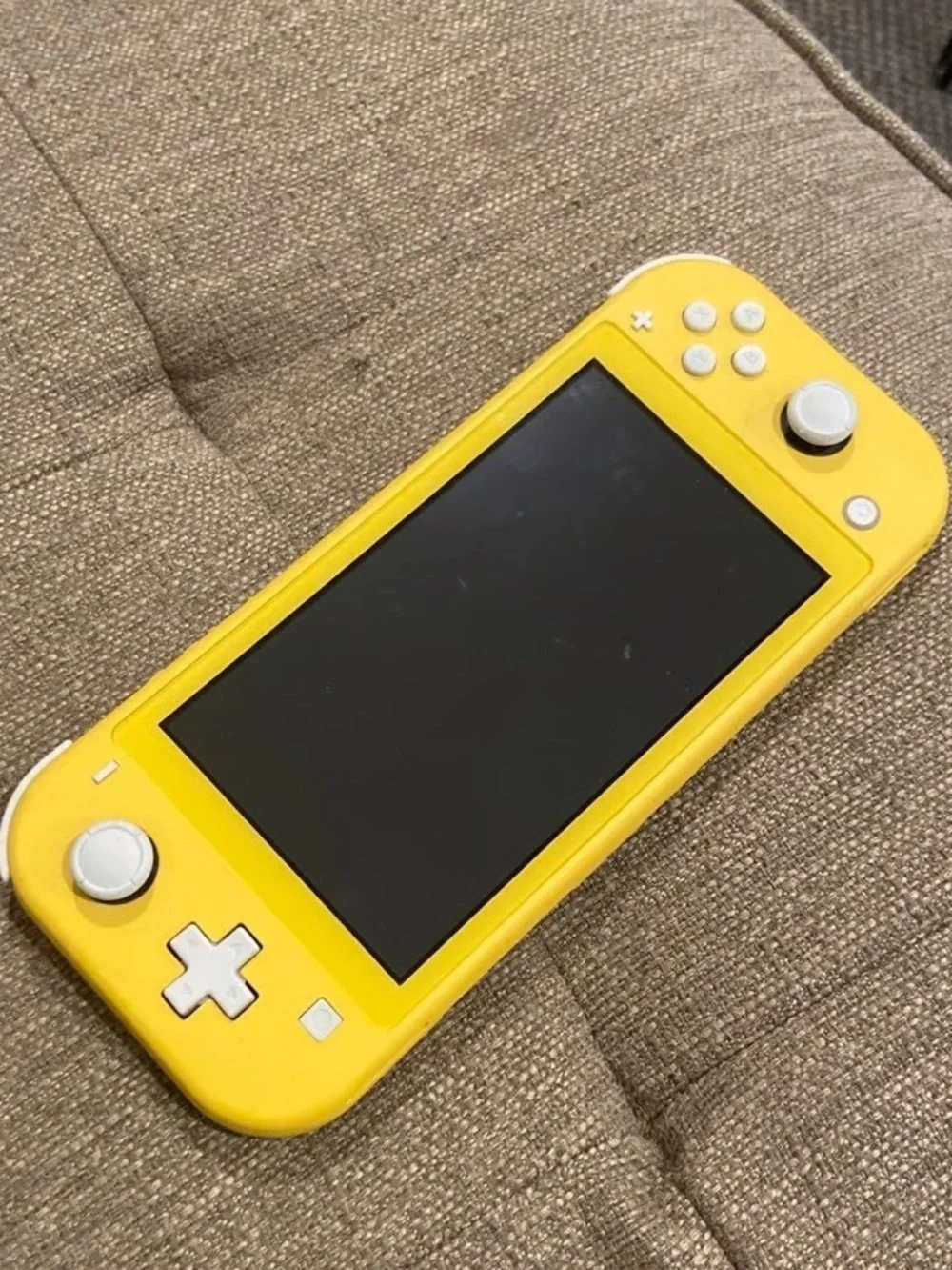 Nintendo Switch Lite Yellow